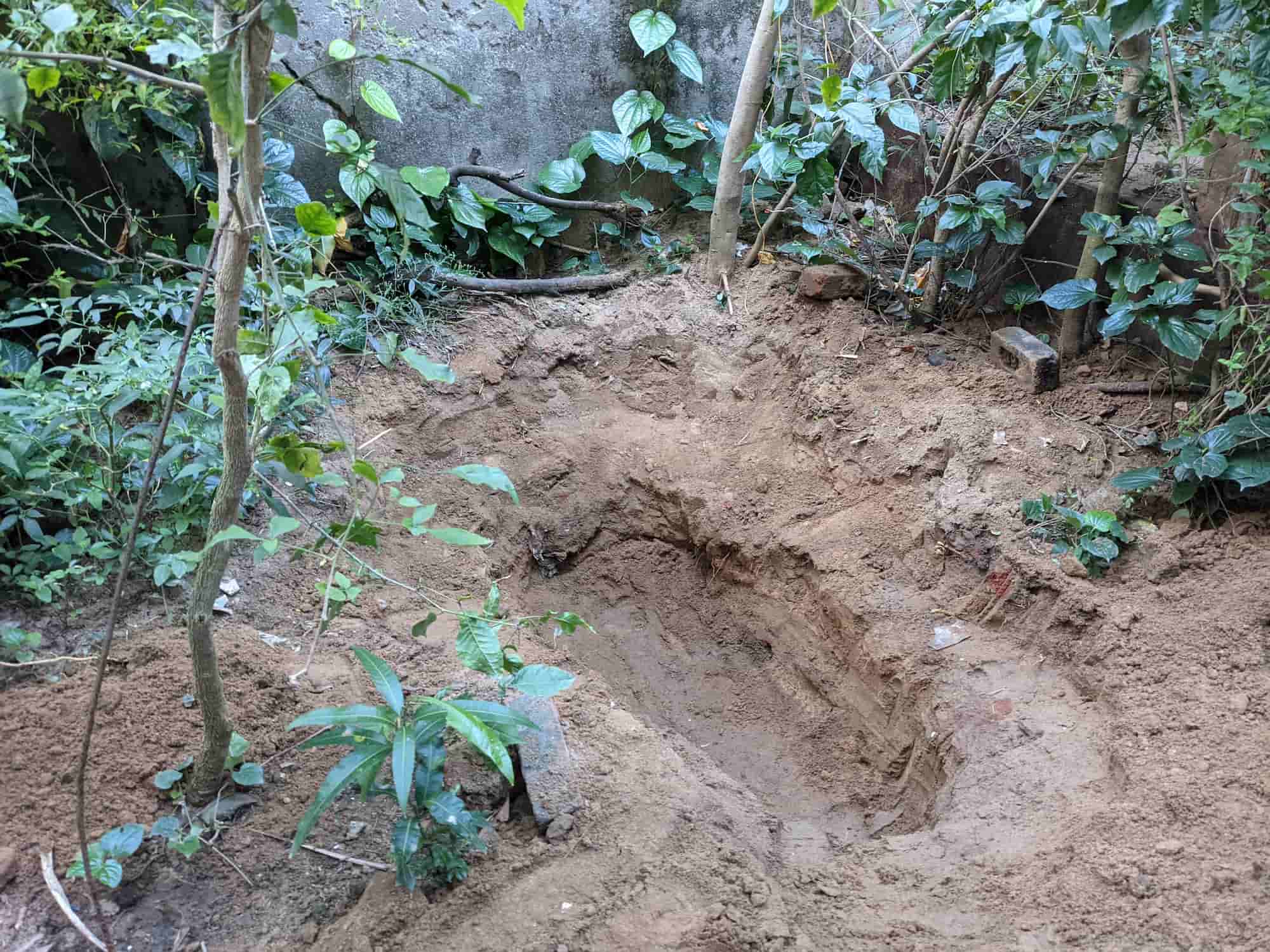 The pit after digging